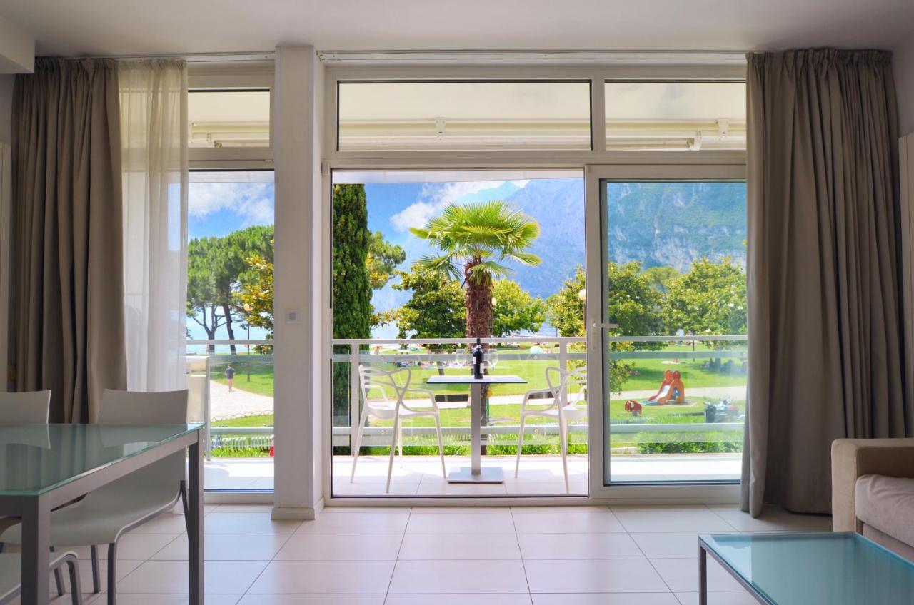 Club Nautico - Phoenix Studio Lake View Riva del Garda Exterior photo